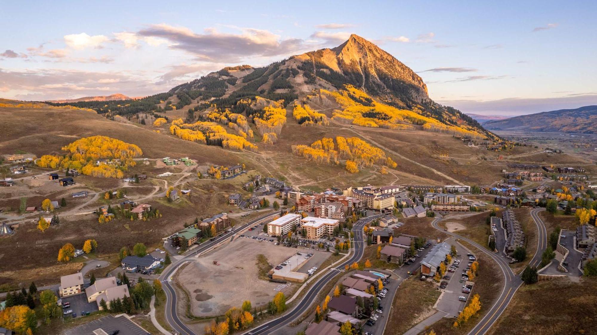 Studio 565 Perfect Location With Pool And Hot Tub Crested Butte Exteriér fotografie